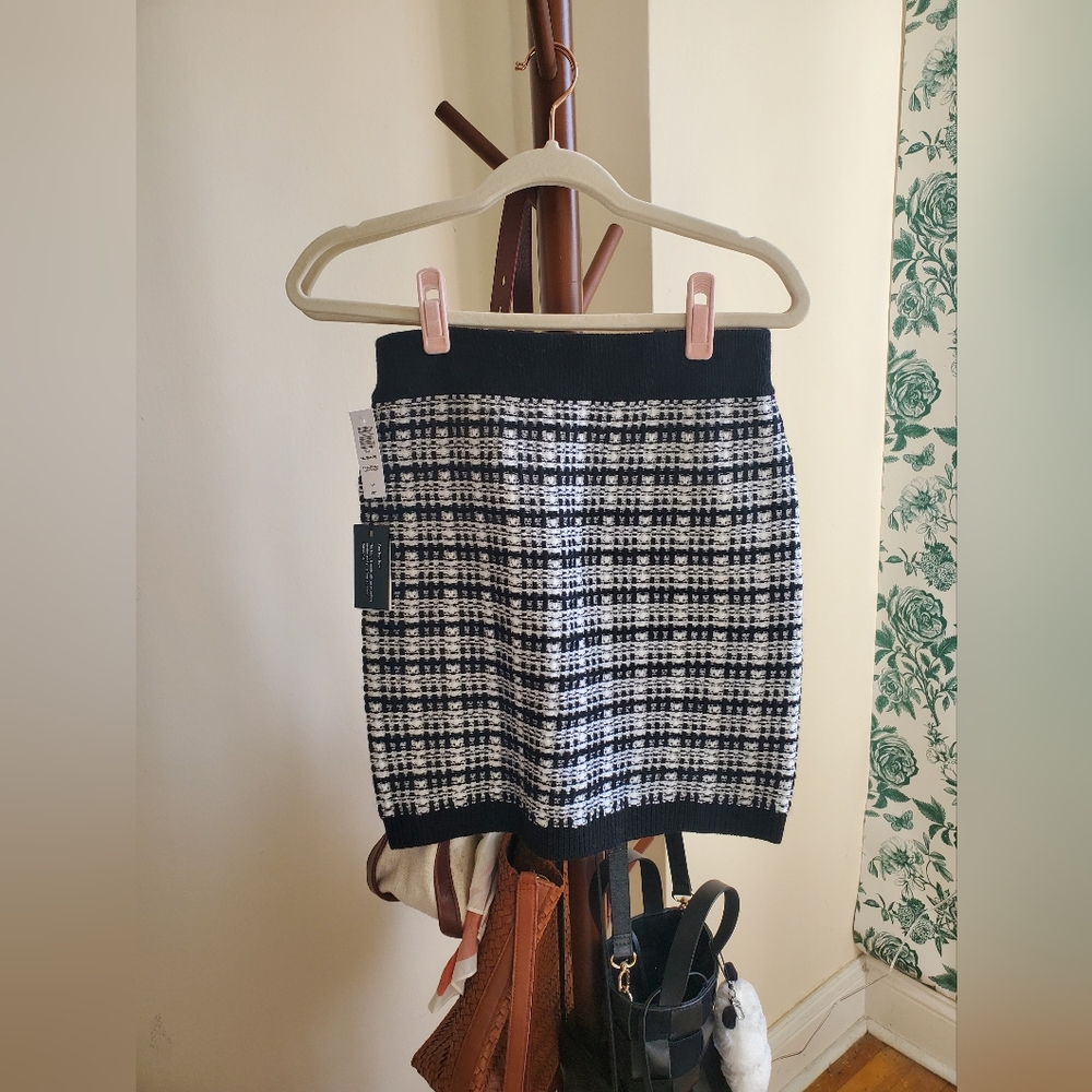 NWT Aritzia Babaton Salvatore Wool Skirt